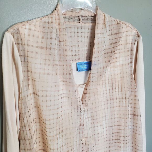 Elegant Beige Women's Top - Picture 4 of 11